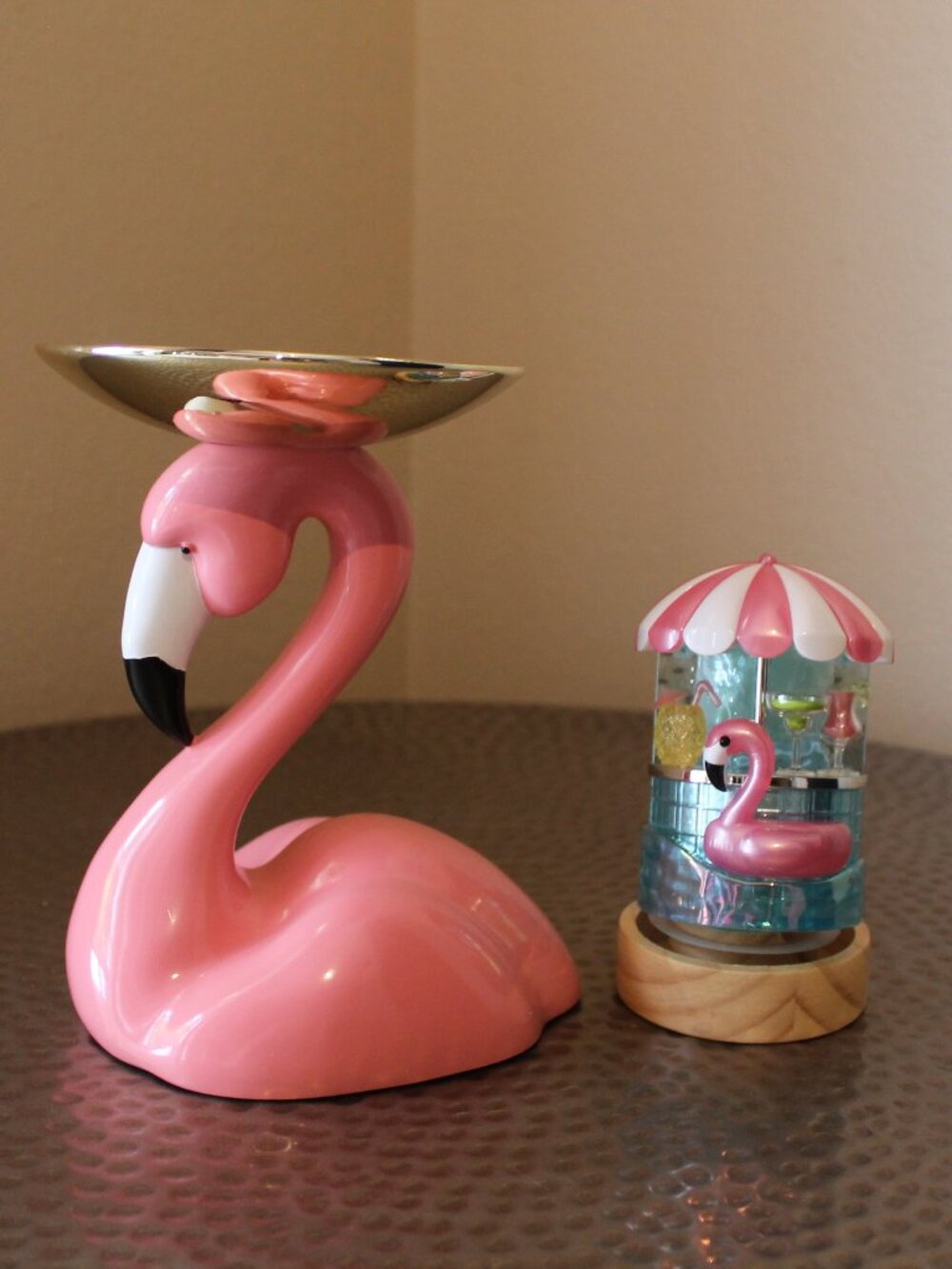Bath & Bodyworks Flamingo Candle Holder and Light Up Wallflower Plug Set NWT